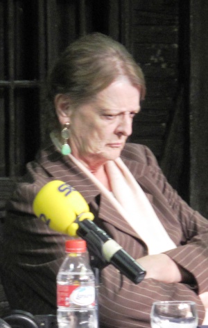 La Intendente General del Palau de les Arts Reina Sofia Helga Schmidt ha estado en el programa Hoy por Hoy Locos por Valencia La Intendente General del Palau de les Arts Reina Sofia Helga Schmidt ha estado en el programa Hoy por Hoy Locos por Valencia