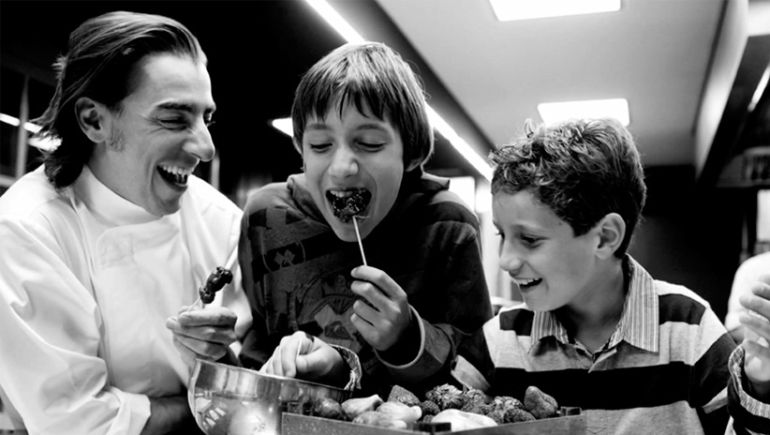 Jordi Roca Celler de Can Roca cuina gastronomia Girona estrelles michelin Jordi Corominas postre millor del món: Jordi Roca publica els secrets dolços del Celler de Can Roca Jordi Roca Celler de Can Roca cuina gastronomia Girona estrelles michelin Jordi Corominas postre millor del món: Jordi Roca publica els secrets dolços del Celler de Can Roca