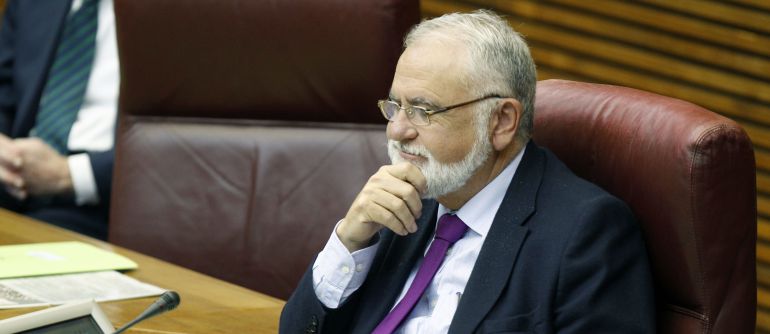 El ex presidente de les Corts en el hemiciclo El ex presidente de les Corts en el hemiciclo
