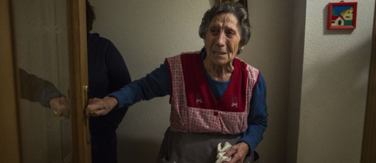 El Rayo continúa ayudando a Carmen El Rayo continúa ayudando a Carmen