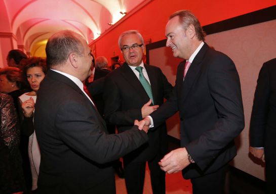 Alberto Fabra asiste a la cena de Navidad de la Asociación Valenciana de Empresarios Alberto Fabra asiste a la cena de Navidad de la Asociación Valenciana de Empresarios