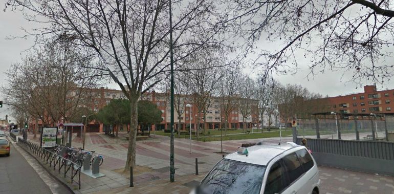 La Justicia ordena demoler la antena de telefonía de la Plaza Ribera de Castilla La Justicia ordena demoler la antena de telefonía de la Plaza Ribera de Castilla