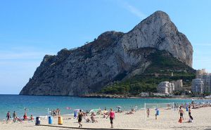 El Peñón de Ifach, un parque natural elevado sobre el Mediterráneo en Calpe El Peñón de Ifach, un parque natural elevado sobre el Mediterráneo en Calpe