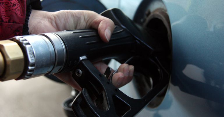 La benzina low cost és pràcticament igual que la més cara La benzina low cost és pràcticament igual que la més cara