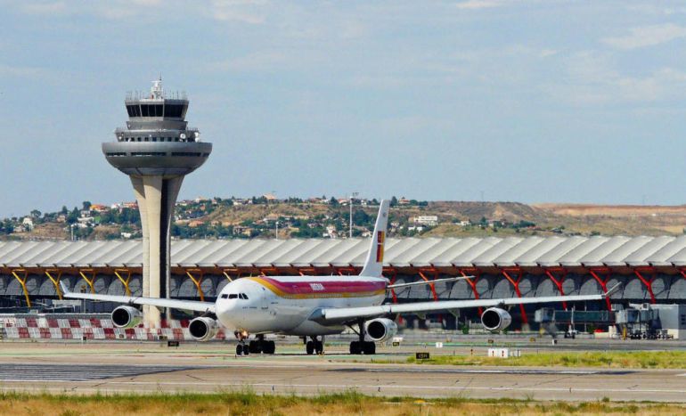 En libertad con cargos los pasajeros amotinados del vuelo Madrid-Dakar En libertad con cargos los pasajeros amotinados del vuelo Madrid-Dakar