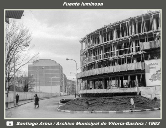 Cuando la calle General Álava empezaba en Dato (y un cartel curioso de Ben-Hur) Cuando la calle General Álava empezaba en Dato (y un cartel curioso de Ben-Hur)