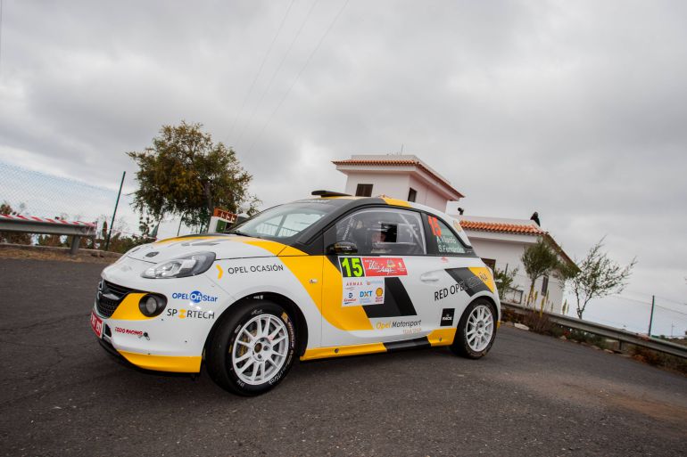 Ángela Vilariño y el Opel Motorsport Team Spain aspira a lo máximo en el 39º Rallye Islas Canarias Ángela Vilariño y el Opel Motorsport Team Spain aspira a lo máximo en el 39º Rallye Islas Canarias