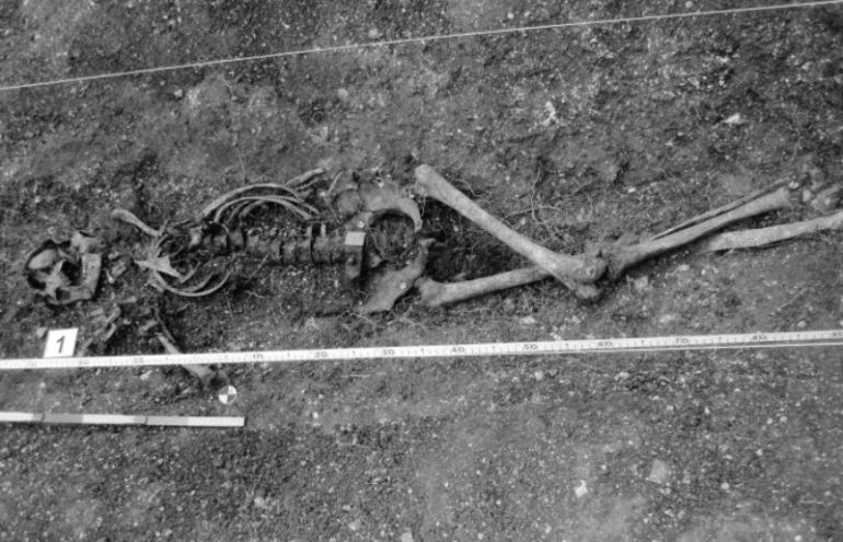 Exhumación de los restos de Ángel/ Gogoan Sestao Elkartea