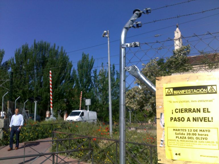 Pilarica retoma las protestas porque el túnel anula el soterramiento Pilarica retoma las protestas porque el túnel anula el soterramiento