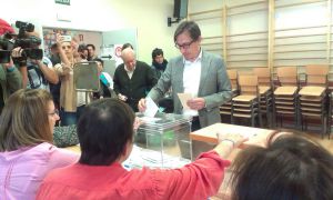 Los candidatos madrileños acuden a las urnas Los candidatos madrileños acuden a las urnas