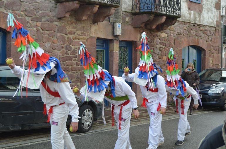 IX. Hondarribia Dantzan el fin de semana IX. Hondarribia Dantzan el fin de semana