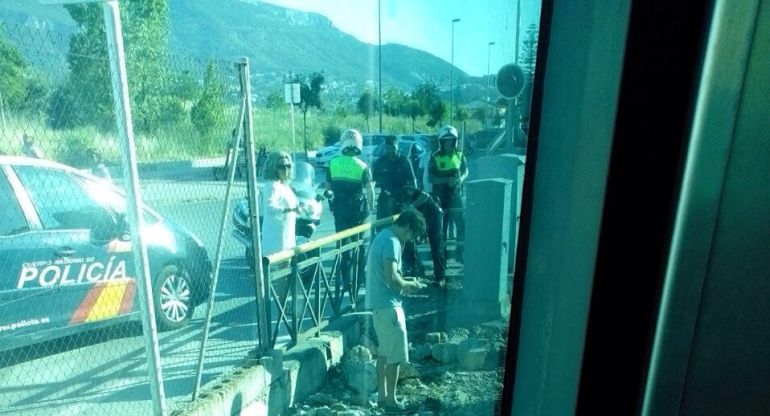 Una joven muere arrollada por un tren en Dénia Una joven muere arrollada por un tren en Dénia