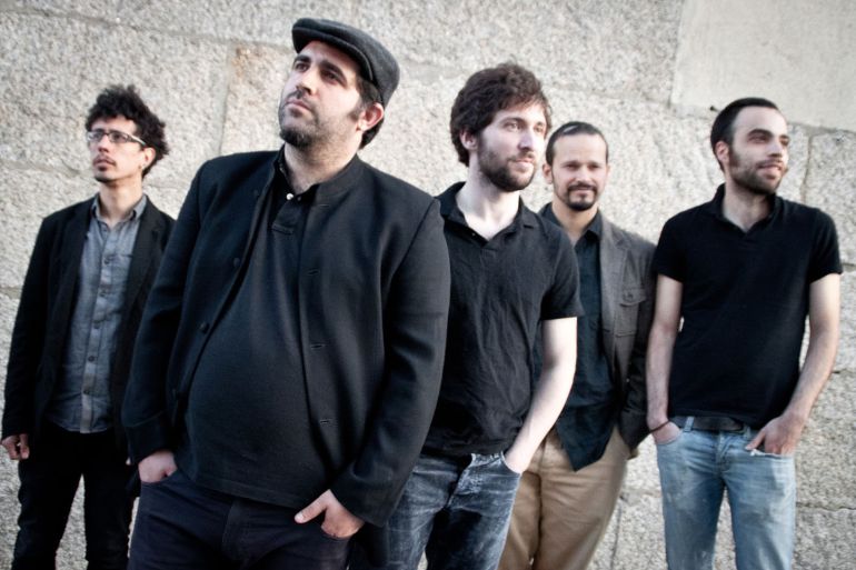 Ataque Escampe, el grupo más escuchado en Spotify, en Santiago de Compostela. Ataque Escampe, el grupo más escuchado en Spotify, en Santiago de Compostela.