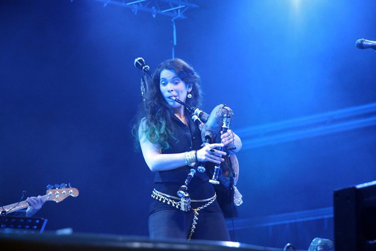 Cristina Pato en el escenario de Ortigueira Cristina Pato en el escenario de Ortigueira