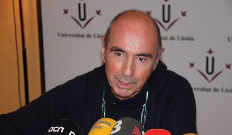 Lluís Llach encapçalarà la llista per Girona de Junts pel Sí Lluís Llach encapçalarà la llista per Girona de Junts pel Sí