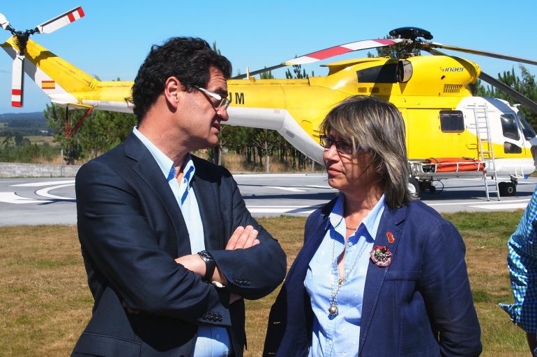 El secretario xeral de montes, Tomás Fernández Couto, junto a la conselleira de Medio Rural, Rosa Quintana El secretario xeral de montes, Tomás Fernández Couto, junto a la conselleira de Medio Rural, Rosa Quintana
