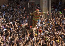 El Cipotegato y 18 toneladas de tomates abren las fiestas de Tarazona