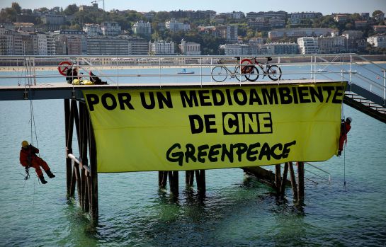 Greenpeace lleva al Zinemaldia su “activismo de cine” Greenpeace lleva al Zinemaldia su “activismo de cine”