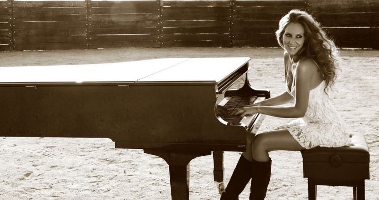 María Toledo nominada a los Grammy Latino María Toledo nominada a los Grammy Latino