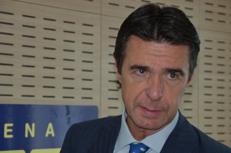 José Manuel Soria: Soria: "Jamás he sido invitado por un empresario" José Manuel Soria: Soria: "Jamás he sido invitado por un empresario"