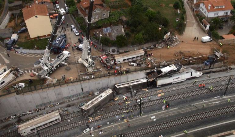 Accidente de Santiago: El juez da por concluida la instrucción del accidente de tren de Santiago Accidente de Santiago: El juez da por concluida la instrucción del accidente de tren de Santiago