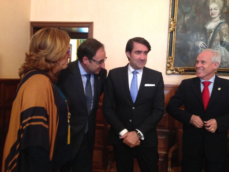 Ángeles Armisén, Alfonso Polanco, Juan Carlos Suárez-Quiñones y Luis Domingo González Ángeles Armisén, Alfonso Polanco, Juan Carlos Suárez-Quiñones y Luis Domingo González