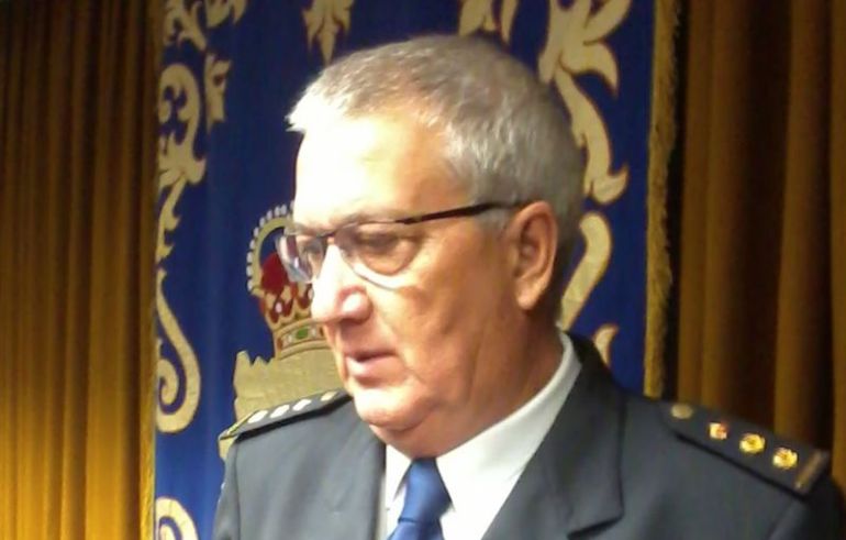 Enrique Jiménez nuevo Comisario Jefe de Policía Nacional del Distrito Sur Enrique Jiménez nuevo Comisario Jefe de Policía Nacional del Distrito Sur