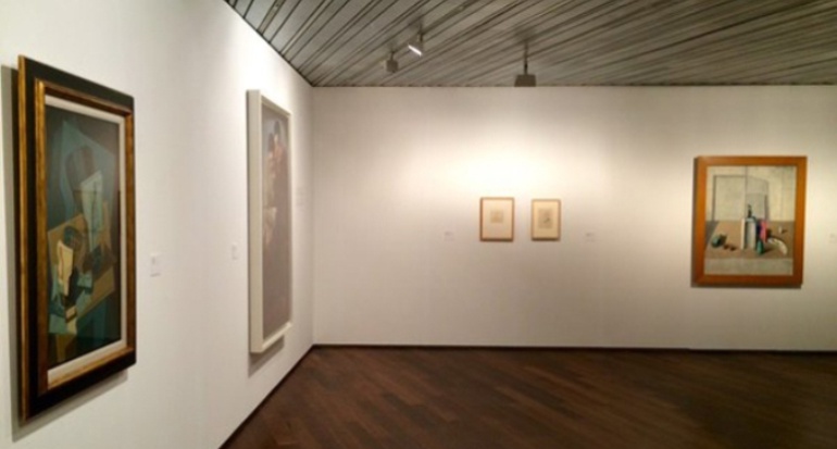 Panorámica de la exposición "Teoría del duede" con obras de Federico García Lorca y otros artistas en el centro cultural que lleva su nombre en Granada Panorámica de la exposición "Teoría del duede" con obras de Federico García Lorca y otros artistas en el centro cultural que lleva su nombre en Granada