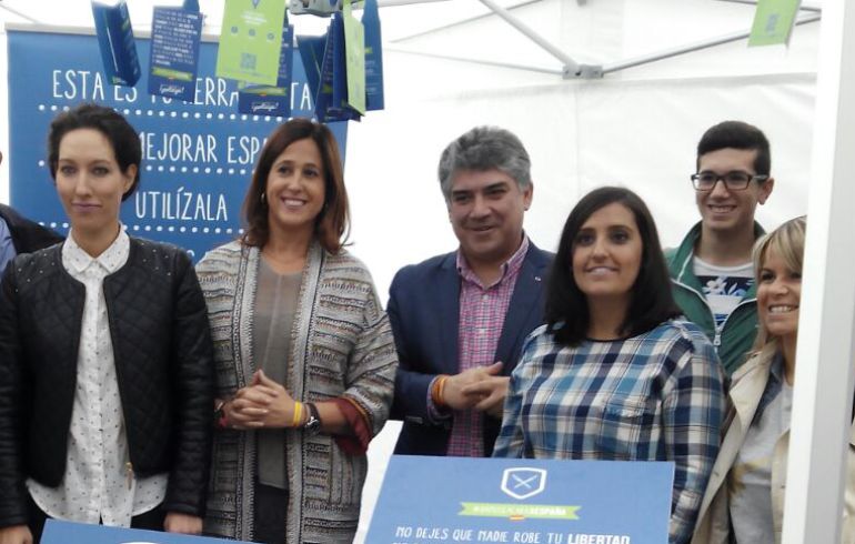 Rosa Romero y Carlos Cotillas cabezas de lista del PP por Ciudad Real. Rosa Romero y Carlos Cotillas cabezas de lista del PP por Ciudad Real.