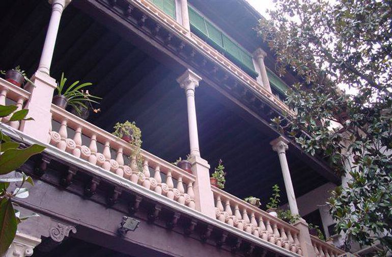 Patio de la casa Ágreda ubicada en el barrio del Albaicín, en Granada Patio de la casa Ágreda ubicada en el barrio del Albaicín, en Granada