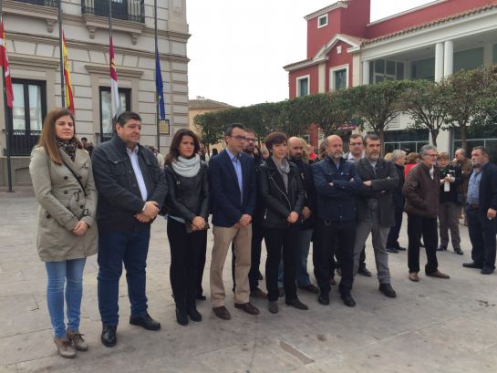 Representantes de la Corporación alcazareña, junto a la alcaldesa, Rosa Melchor Representantes de la Corporación alcazareña, junto a la alcaldesa, Rosa Melchor