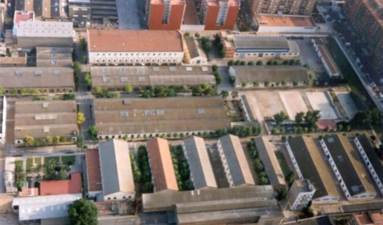 Vista aérea de los cuarteles de Ingenieros de la calle San Vicente de Valencia Vista aérea de los cuarteles de Ingenieros de la calle San Vicente de Valencia