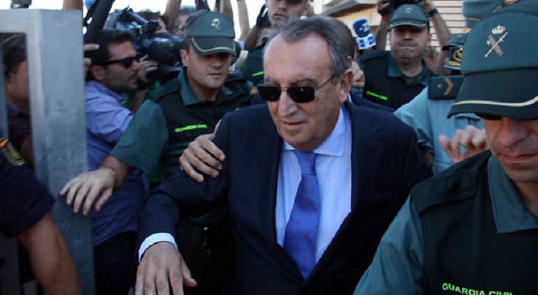 Carlos Fabra ingresa en prisión Carlos Fabra ingresa en prisión