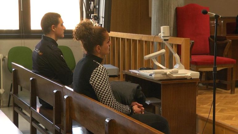 Juicio a una madre acusada de raptar a su propio hijo en 2011 del centro de acogida de Aldeas Infantiles en Redondela Juicio a una madre acusada de raptar a su propio hijo en 2011 del centro de acogida de Aldeas Infantiles en Redondela