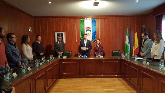 Pleno extraordinario del Ayuntamiento de Monachil(Granada) tras la muerte en el atentado de Kabul de Jorge García Tuleda, policía nacional vecino de la localidad Pleno extraordinario del Ayuntamiento de Monachil(Granada) tras la muerte en el atentado de Kabul de Jorge García Tuleda, policía nacional vecino de la localidad