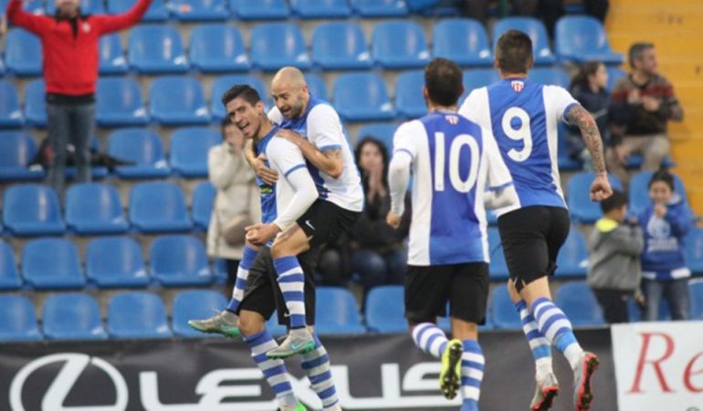 Yerai celebra su gol que abría el marcador Yerai celebra su gol que abría el marcador