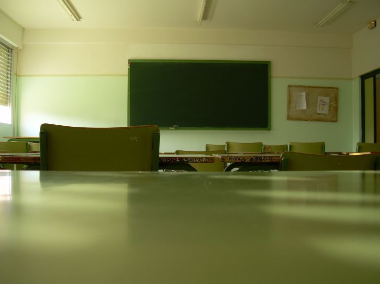 Encerrados para pedir un instituto público Encerrados para pedir un instituto público