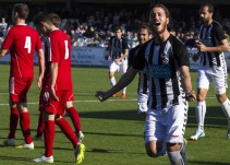 El Castellón golea al Buñol y se aúpa a puestos de promoción