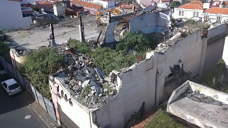 El teatro Atlante permanece en estado de ruina desde 2005. El teatro Atlante permanece en estado de ruina desde 2005.