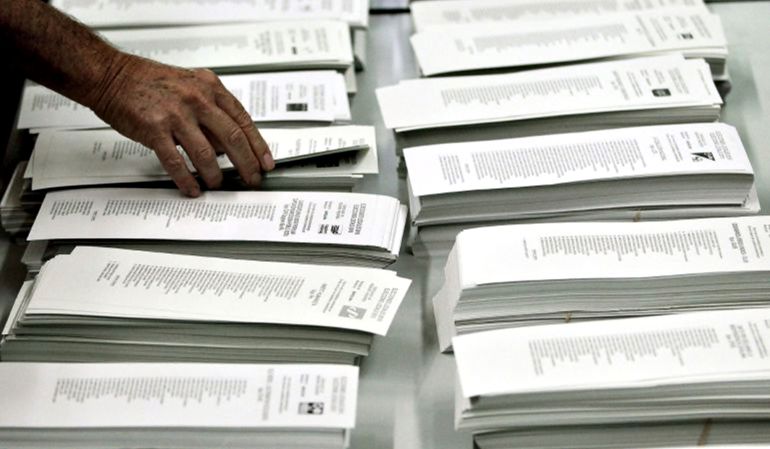 Todos los partidos auguran un “nuevo tiempo democrático” Todos los partidos auguran un “nuevo tiempo democrático”