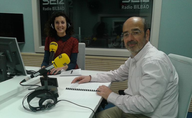 Etxebarria: "Las aportaciones a EPSVs siguen cayendo, pero a menor ritmo" Etxebarria: "Las aportaciones a EPSVs siguen cayendo, pero a menor ritmo"
