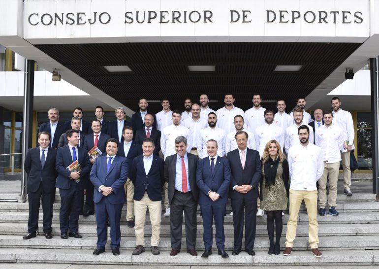 El CSD recibió a la selección española horas antes de su viaje a Polonia El CSD recibió a la selección española horas antes de su viaje a Polonia
