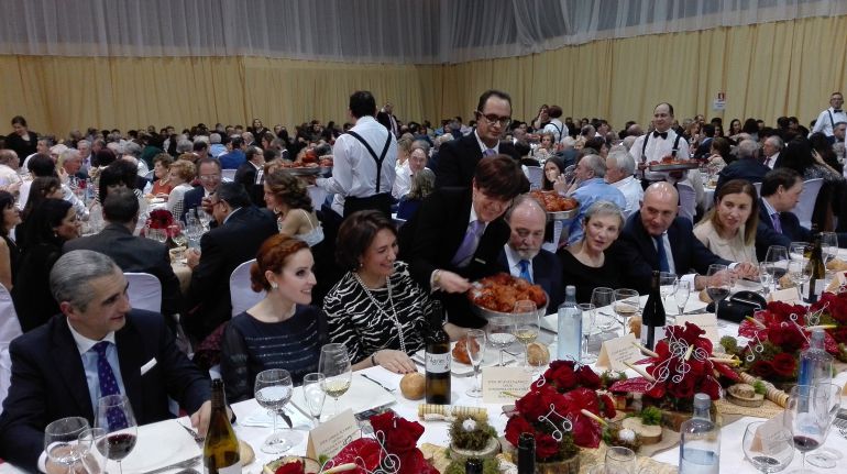 Cena de Gala del 44 Festival Nacional de Exaltación del Botillo Cena de Gala del 44 Festival Nacional de Exaltación del Botillo