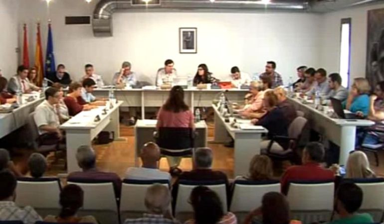 El Pleno ha debatido dos mociones sobre el cumplimiento de compromisos plenarios El Pleno ha debatido dos mociones sobre el cumplimiento de compromisos plenarios