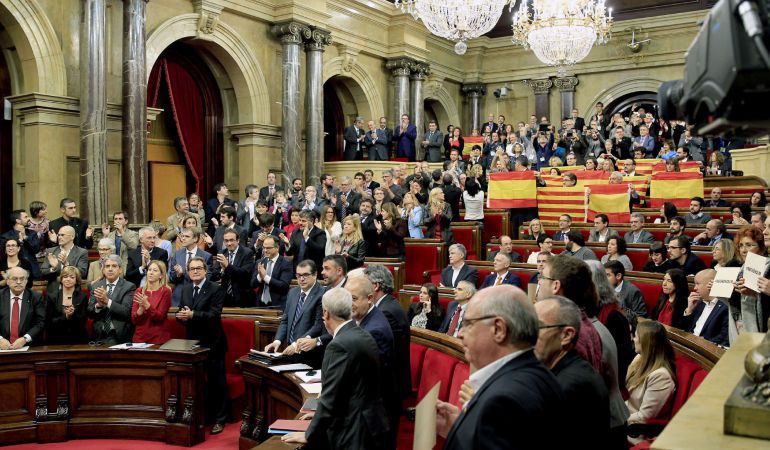 Ple del Parlament de Catalunya el 9 de novembre de 2015 Ple del Parlament de Catalunya el 9 de novembre de 2015