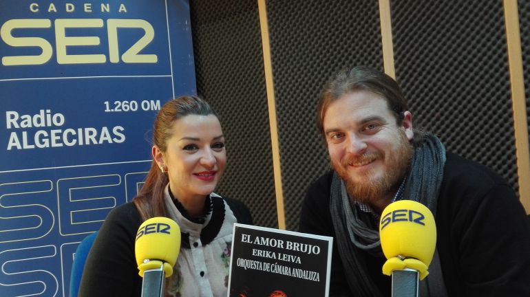 La cantante Erika leiva y el director de la Orquesta de Cámara Andaluza Alejandro Galindo. La cantante Erika leiva y el director de la Orquesta de Cámara Andaluza Alejandro Galindo.