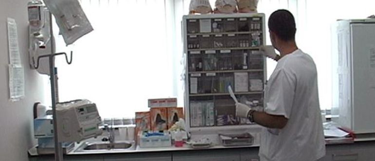 Osteoporosis; agujeros en los huesos: Osteoporosis; agujeros en los huesos Osteoporosis; agujeros en los huesos: Osteoporosis; agujeros en los huesos