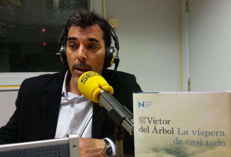 Víctor del Árbo en A Vivir Galicia Víctor del Árbo en A Vivir Galicia
