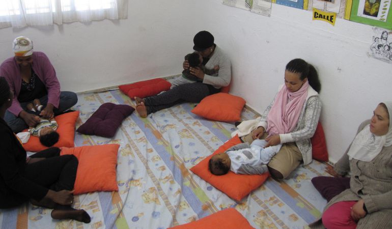 Programa de intervención con mamás y bebés Programa de intervención con mamás y bebés