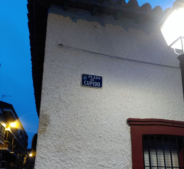 Imagen de la plaza de Cupido del barrio de Canillejas. Imagen de la plaza de Cupido del barrio de Canillejas.